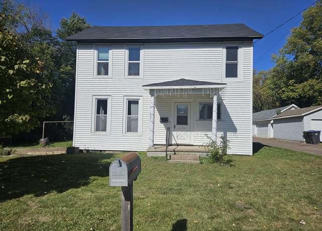 Property at 210 E Willow St, Chippewa Falls, WI 54729, 4 beds, 1 bath