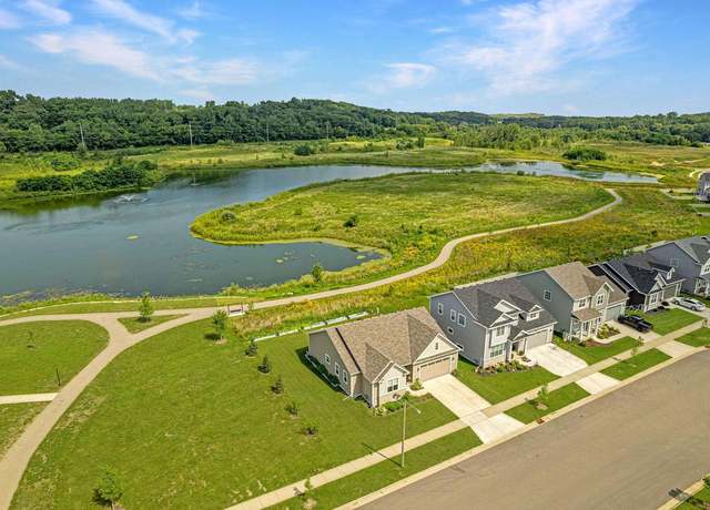Property at 2006 Autumn Lake Pkwy, Madison, WI 53718, 3 beds, 3 baths