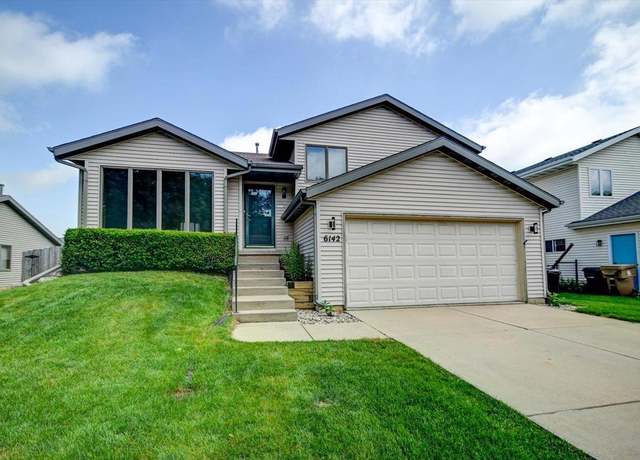 Property at 6142 Thornebury Dr, Madison, WI 53719, 3 beds, 2 baths