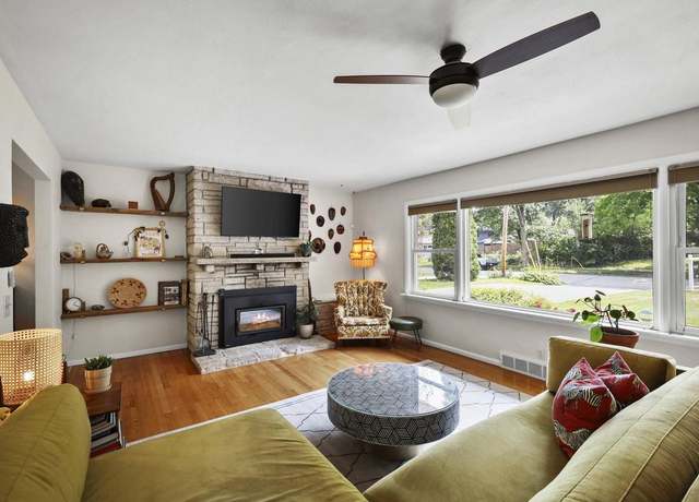 Property at 4422 Yuma Dr, Madison, WI 53711, 4 beds, 2 baths