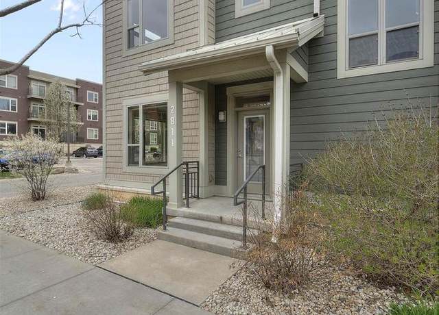 Property at 2811 No Oaks Rdg, Fitchburg, WI 53711, 2 beds, 2.5 baths