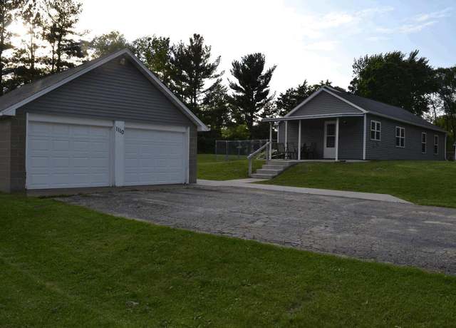 Property at 1110 Lagrange Ave, Tomah, WI 54660, 2 beds, 1 bath