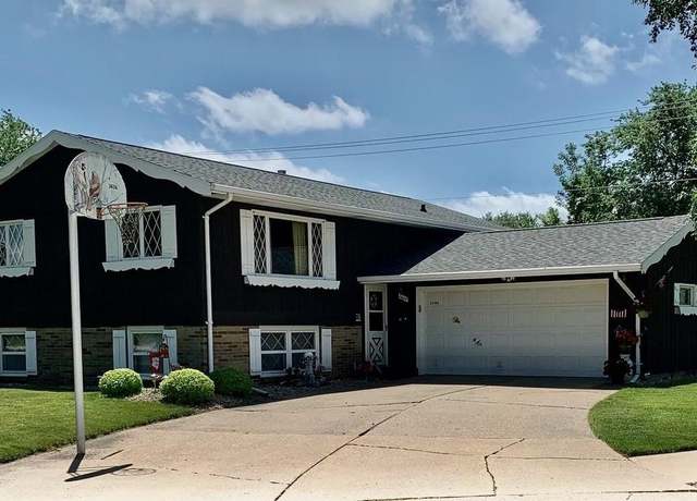 Property at 2604 4th St, Monroe, WI 53566, 4 beds, 2 baths