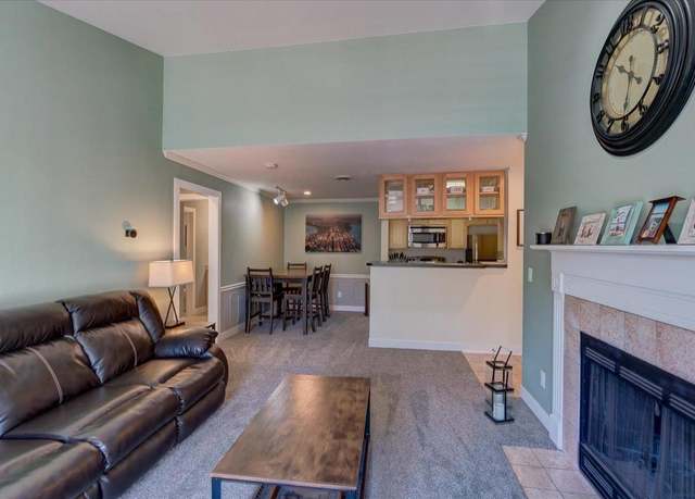 Property at 2 Captains Ct #5, Madison, WI 53719, 1 bed, 1 bath