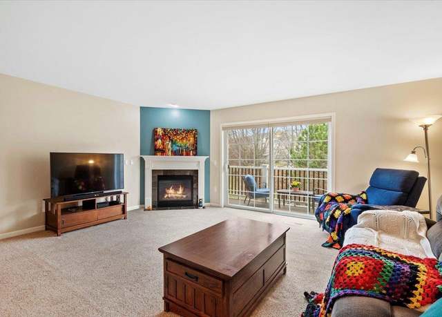 Property at 3021 Royal Wulff Ter, Fitchburg, WI 53711, 2 beds, 2.5 baths