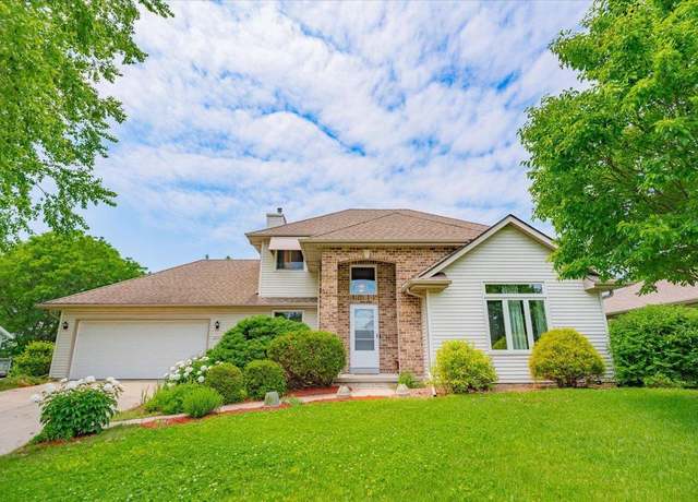 Property at 2909 Brian Ln, Fitchburg, WI 53711, 4 beds, 3.5 baths