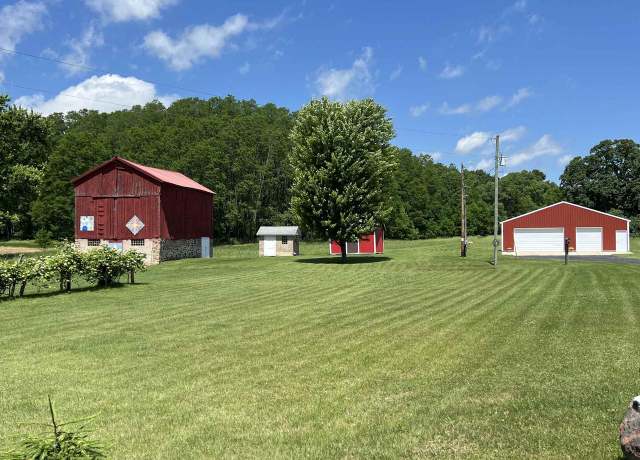 Property at N8061 Fenske Rd, Pardeeville, WI 53954