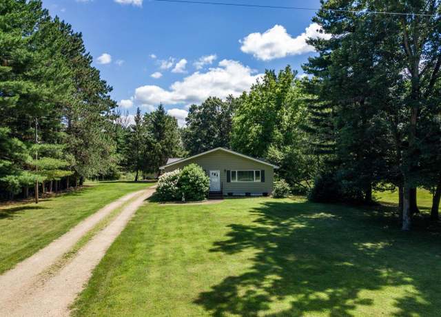 Property at W4691 40th St, Mauston, WI 53948, 3 beds, 1 bath