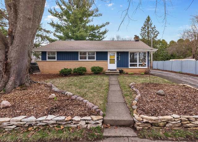 Property at 926 Havey Rd, Madison, WI 53704, 3 beds, 1.5 baths