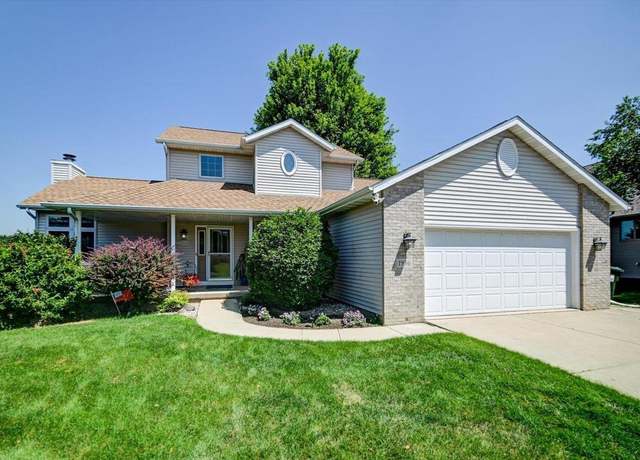 Property at 1936 Stonehaven Dr, Sun Prairie, WI 53590, 4 beds, 3.5 baths