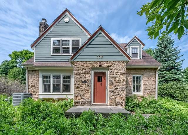 Property at 3614 Nakoma Rd, Madison, WI 53711, 4 beds, 1.5 baths