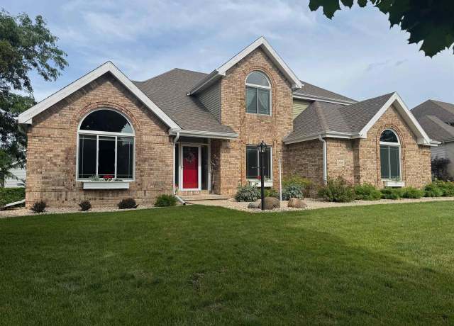 Property at 1 Ondossagon Ct, Madison, WI 53719, 4 beds, 3.5 baths