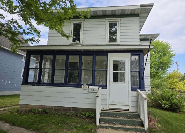 Property at 1705 Superior Ave, Tomah, WI 54660, 3 beds, 2 baths