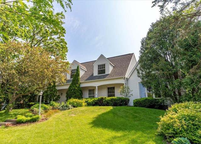 Property at 101 Everglade Dr, Madison, WI 53717, 4 beds, 3.5 baths