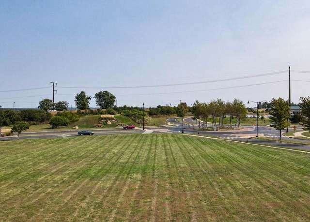 Property at 100 Lillehammer Ln, Mount Horeb, WI 53572