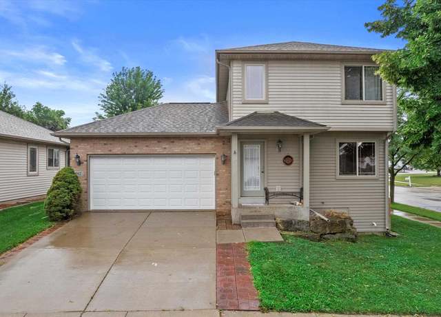 Property at 562 Lexington Dr, Oregon, WI 53575, 3 beds, 2.5 baths