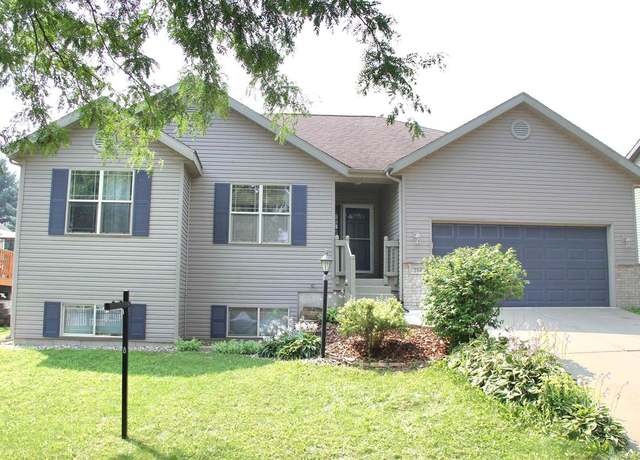 Property at 214 Murley Dr, Madison, WI 53718, 5 beds, 3 baths