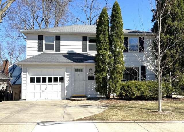 Property at 503 Toepfer Ave, Madison, WI 53711, 3 beds, 1.5 baths