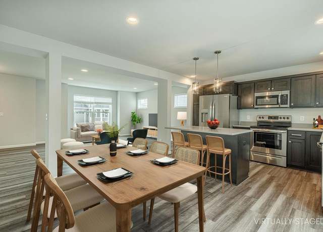 Property at 1252 Crane Meadow Way, Sun Prairie, WI 53590, 3 beds, 2.5 baths