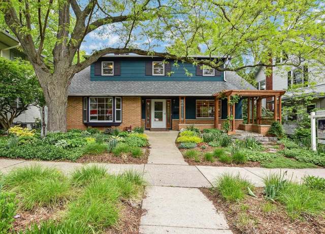 Property at 2116 Jefferson St, Madison, WI 53711, 5 beds, 3.5 baths