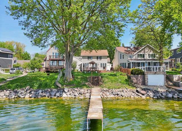 Property at 5206 Card Ave, Mcfarland, WI 53558, 3 beds, 1.5 baths
