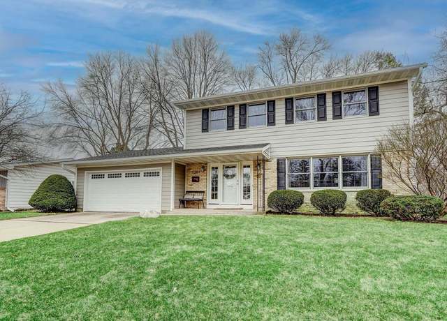 Property at 5301 Knightsbridge Rd, Madison, WI 53714, 4 beds, 2.5 baths