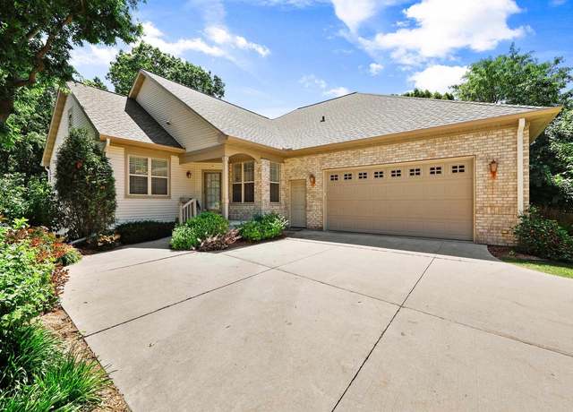 Property at 1316 Woodgrove Way #1316, Sun Prairie, WI 53590, 3 beds, 2.5 baths