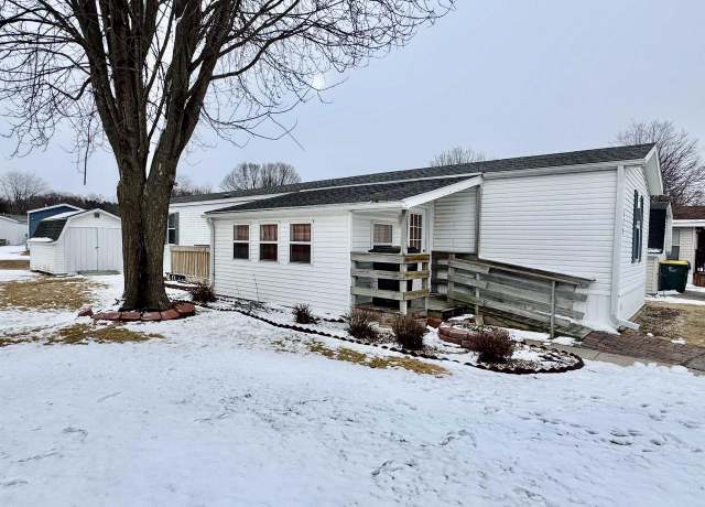 Property at 2701 E Main St #118, Reedsburg, WI 53959, 3 beds, 2 baths