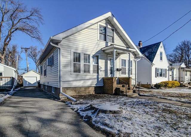 Property at 2714 E Johnson St, Madison, WI 53704, 3 beds, 1 bath