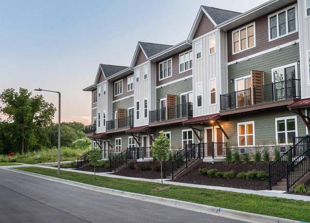 Property at 2674 Notre Dame Dr #104, Fitchburg, WI 53711, 2 beds, 2.5 baths