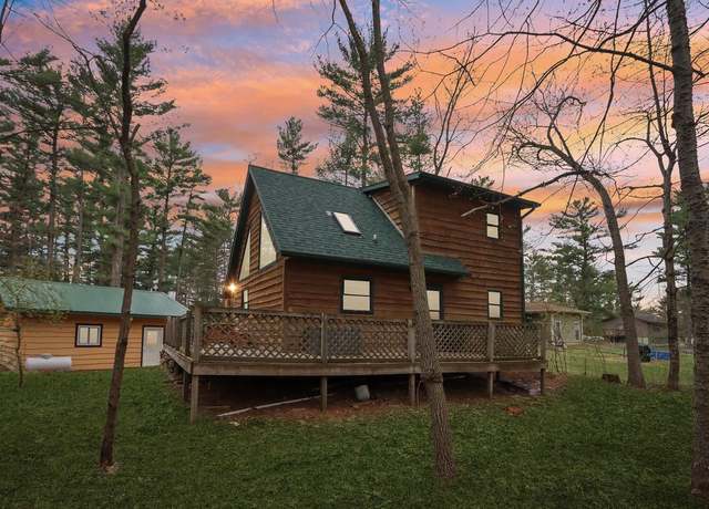 Property at 289 Mariealain Dr, Wisconsin Dells, WI 53965, 2 beds, 2 baths