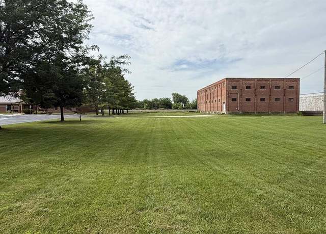 Property at 302 W Stroud St, Randolph, WI 53956