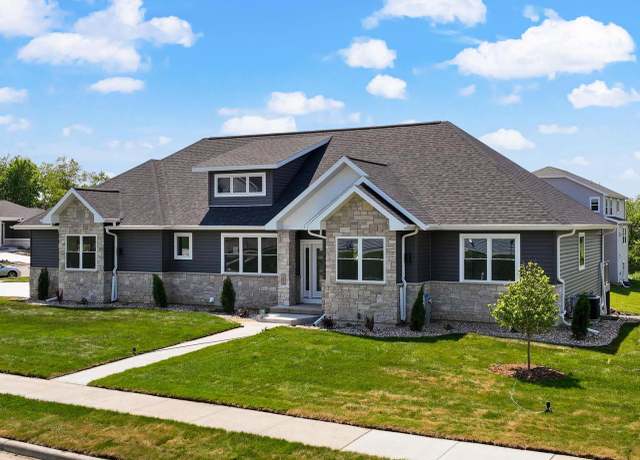 Property at 2352 Lonnie Ct, Sun Prairie, WI 53590, 5 beds, 3.5 baths