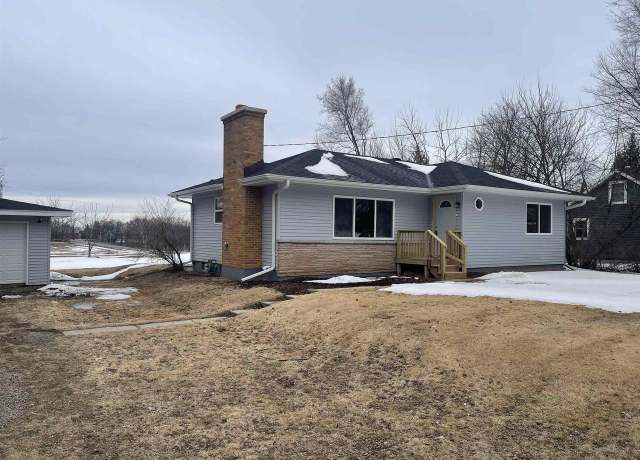 Property at 4842 Irish Ln, Fitchburg, WI 53711, 2 beds, 1 bath