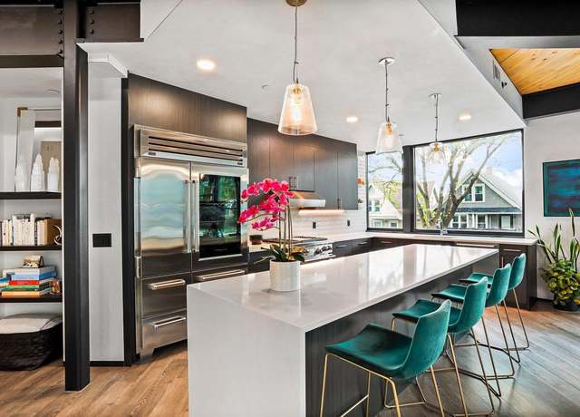 Property at 211 S Henry St #201, Madison, WI 53703, 2 beds, 2 baths