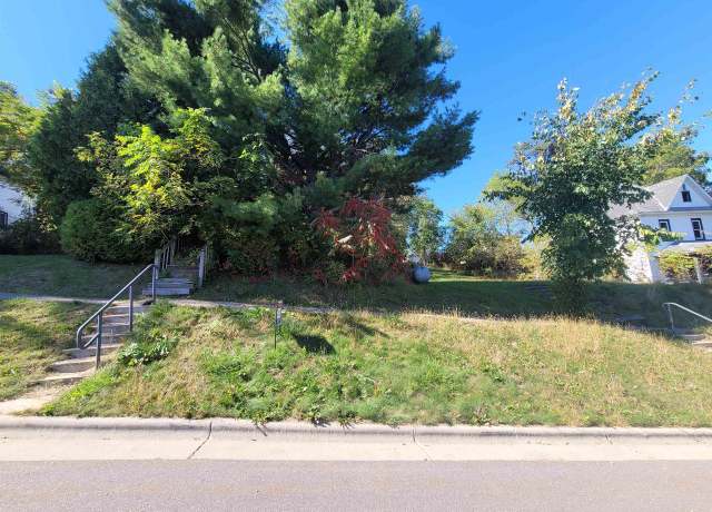 Property at 309 & 313 Academy St, Elroy, WI 53929