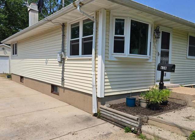Property at 638 Fairmont Ave, Madison, WI 53714, 3 beds, 1 bath