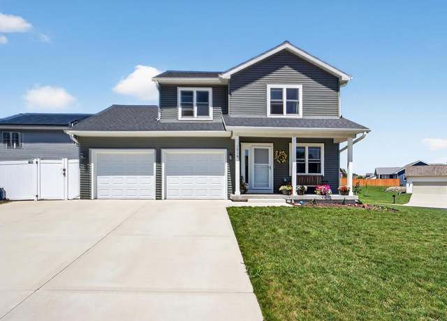 Property at 1916 Eggum Rd, Mount Horeb, WI 53572, 4 beds, 3.5 baths