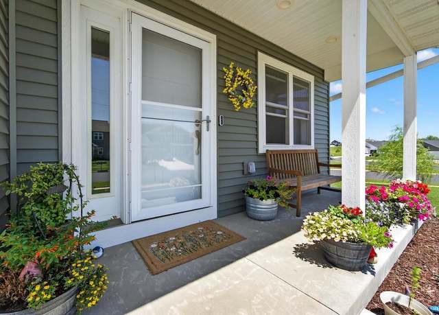 Property at 1916 Eggum Rd, Mount Horeb, WI 53572, 4 beds, 3.5 baths