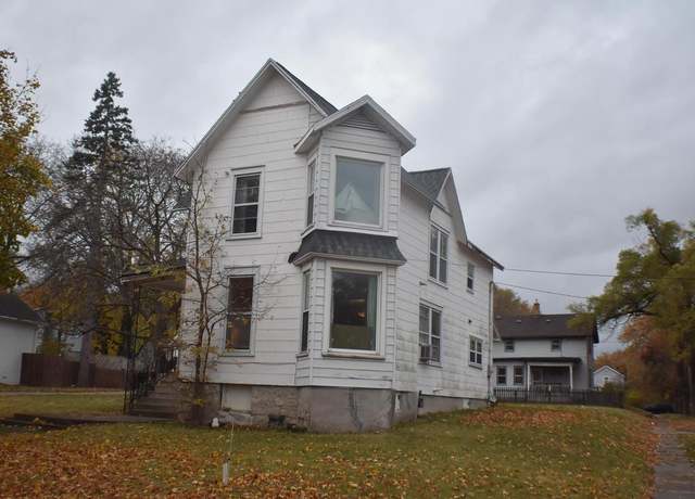 Property at 216 Bluff St, Beloit, WI 53511, 5 beds, 2 baths