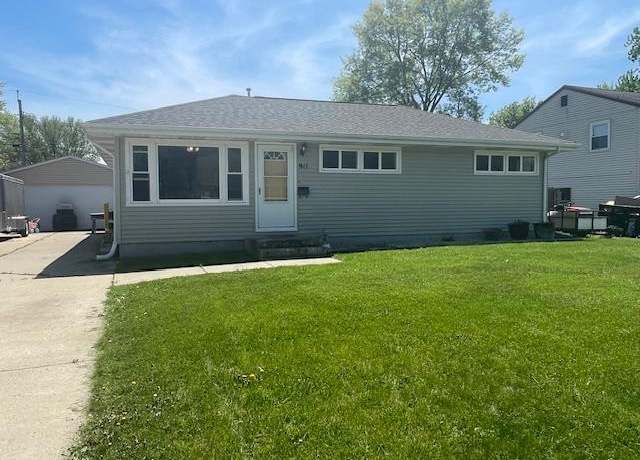 Property at 911 Wolcott St, Janesville, WI 53546, 4 beds, 1.5 baths