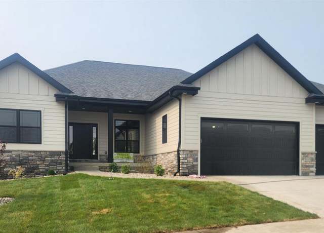 Property at 1100 Moll Dr, Waunakee, WI 53597, 4 beds, 3 baths