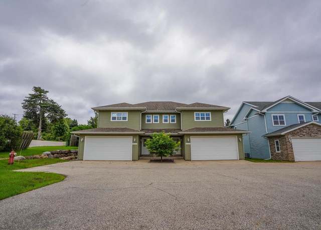 Property at 5137 Merwood Ln, Madison, WI 53718, 3 beds, 2.5 baths