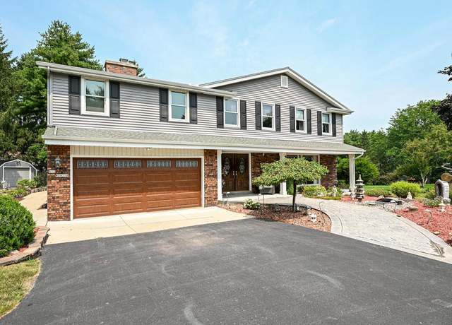 Property at S55W29550 Windcrest Dr, Waukesha, WI 53189, 5 beds, 2.5 baths