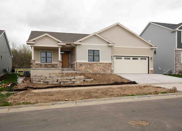 Property at 9711 Grey Kestrel Dr, Verona, WI 53593, 3 beds, 2 baths