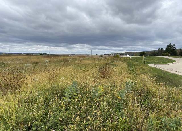 Property at 10813 Village Cir, Blue Mounds, WI 53517