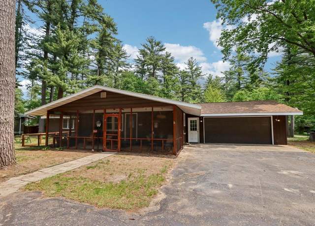 Property at 241 Mariealain Dr, Wisconsin Dells, WI 53965, 3 beds, 1.5 baths