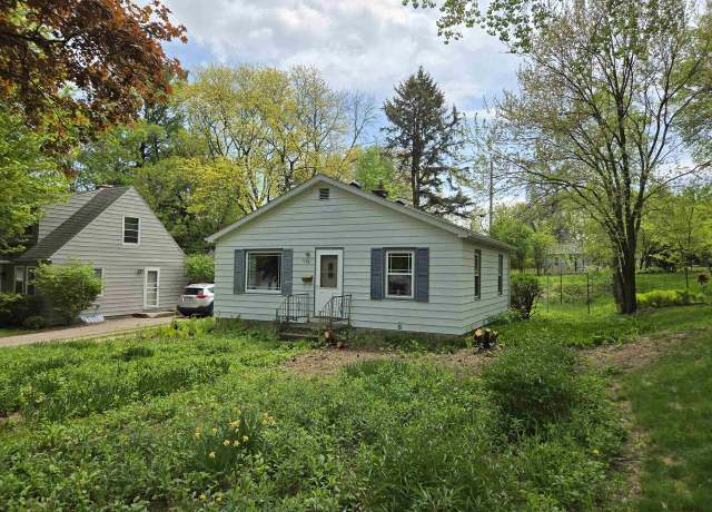 Property at 1139 Pauline Ave, Madison, WI 53705, 2 beds, 1 bath