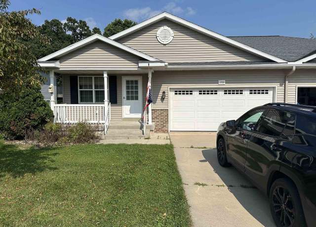 Property at 1733 Manassas Dr, Baraboo, WI 53913, 3 beds, 3 baths