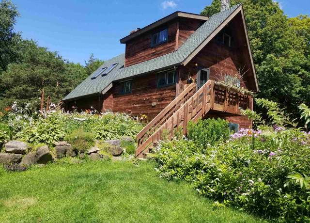 Property at E12780A Clingmans Rd, Baraboo, WI 53913, 3 beds, 1.5 baths